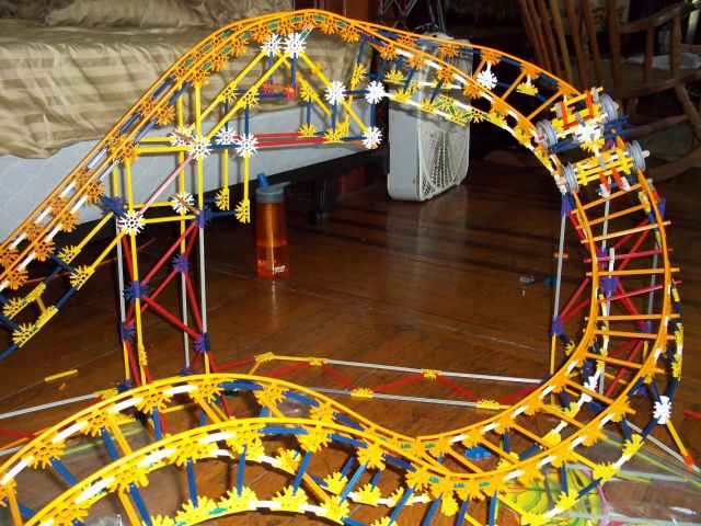 Wooden Original Roller Coaster - Curved Drop